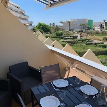 694 Héliopolis Ab 2-4 Pers Vue Jardin Et Agde