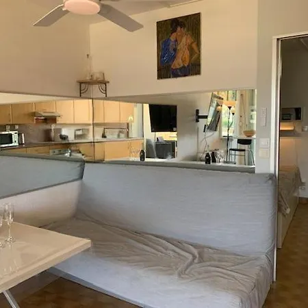 694 Heliopolis Ab 2-4 Pers Vue Jardin Et Apartment